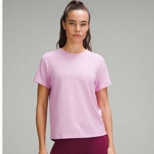 Lululemon classic fit T-shirt dahlia mauve